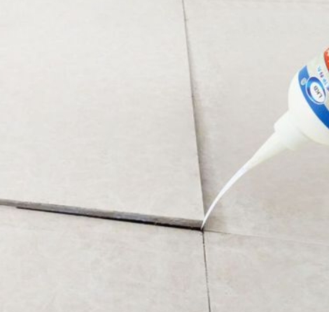 扬中瓷砖空鼓维修公司分享卫生间瓷砖脱落的原因可能有以下几点